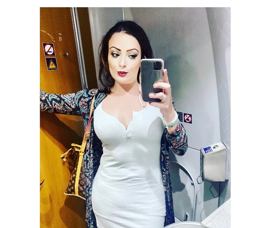 Escort Gallery