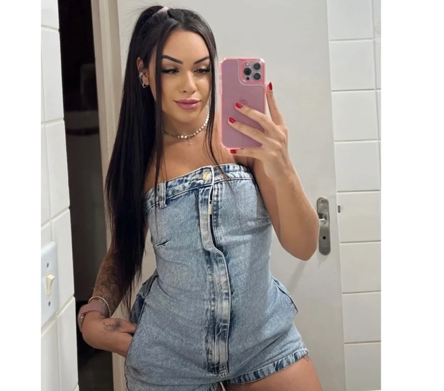 Escort Gallery