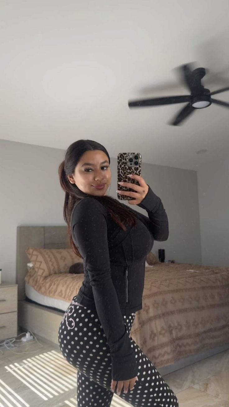 Escort Gallery