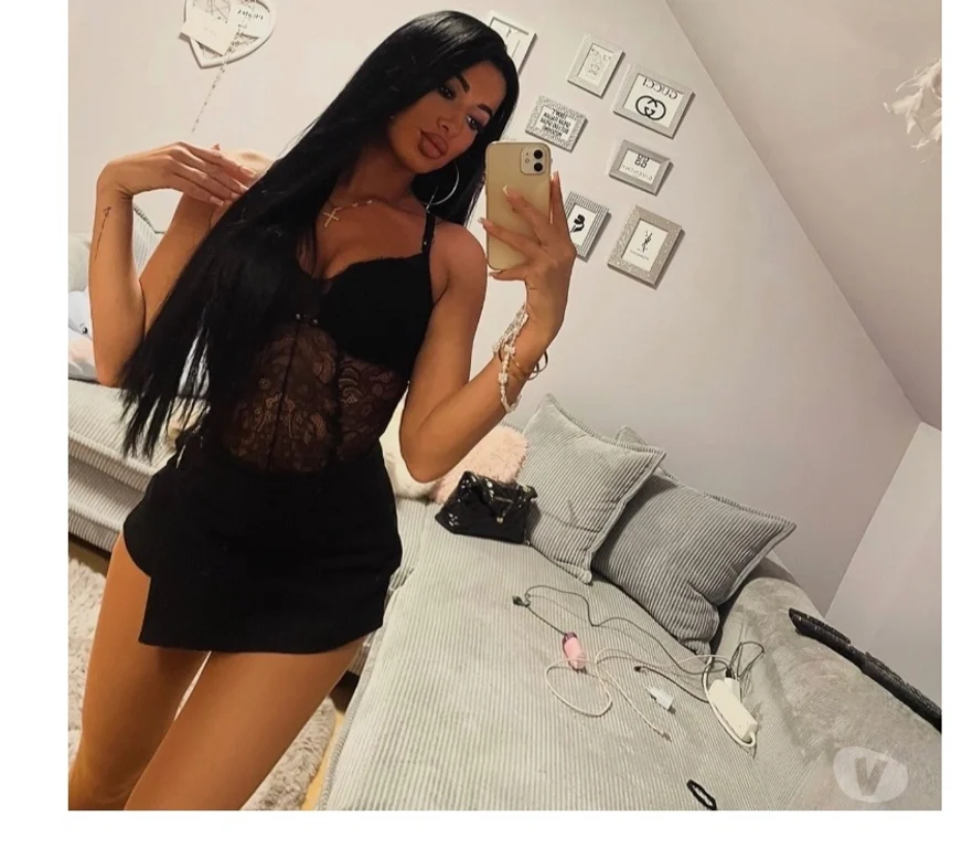 Escort Gallery