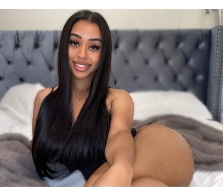 Escort Gallery