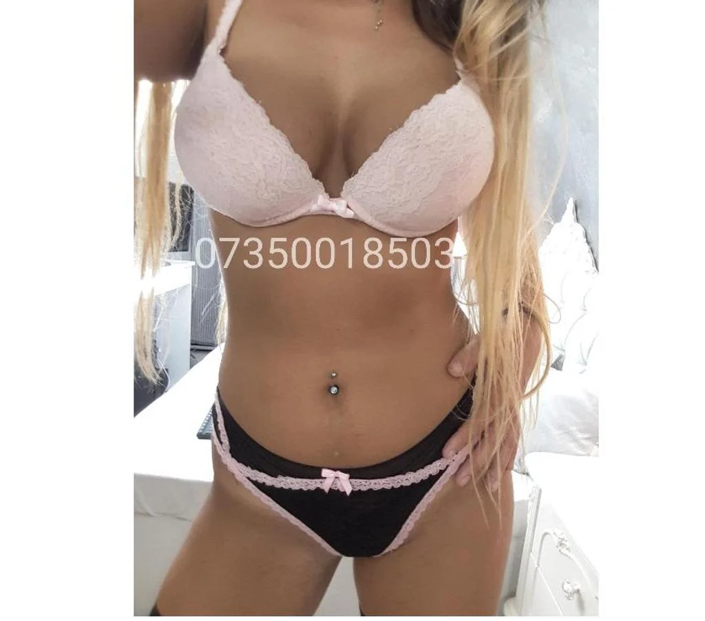 Escort Gallery