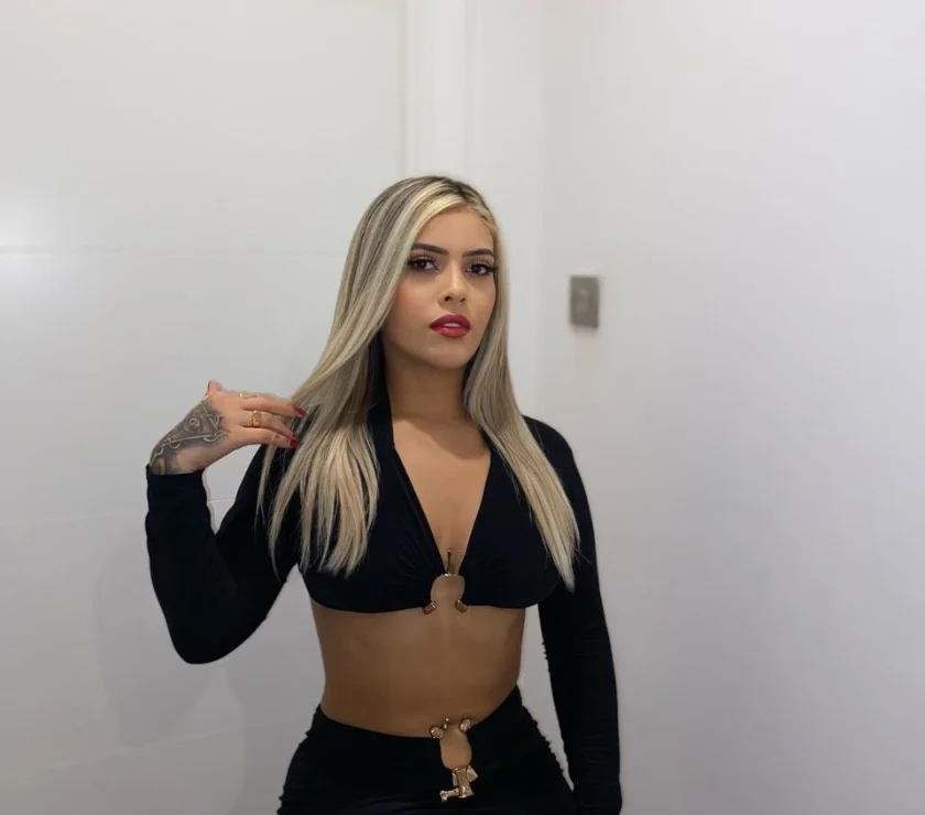 Escort Gallery