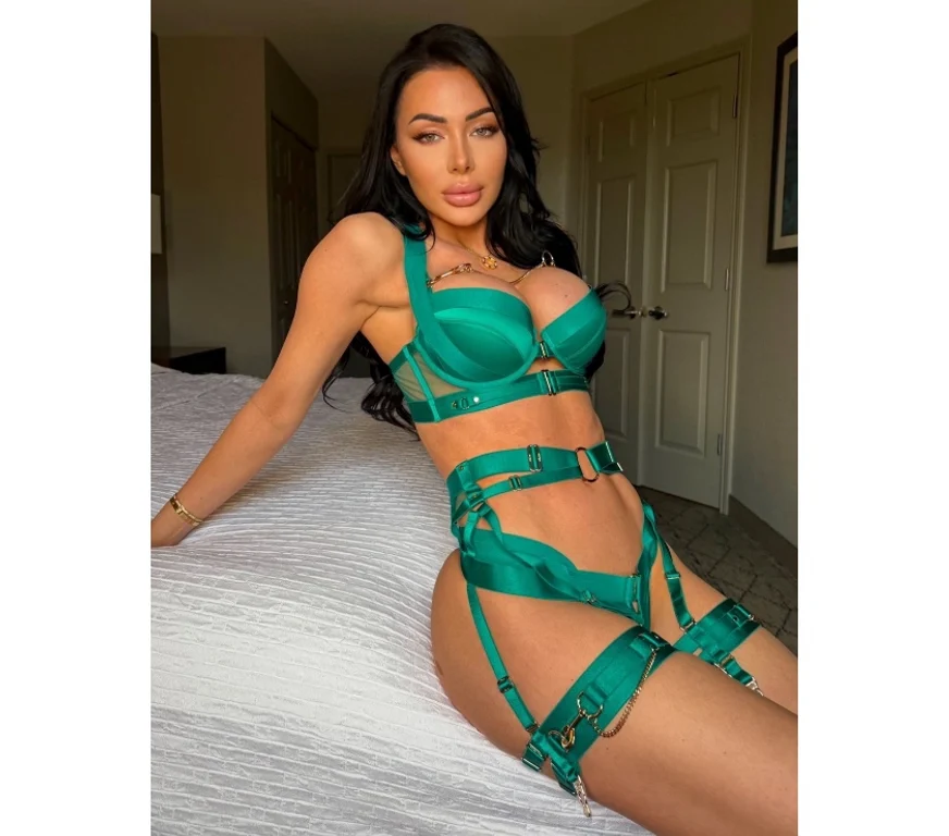 Escort Gallery