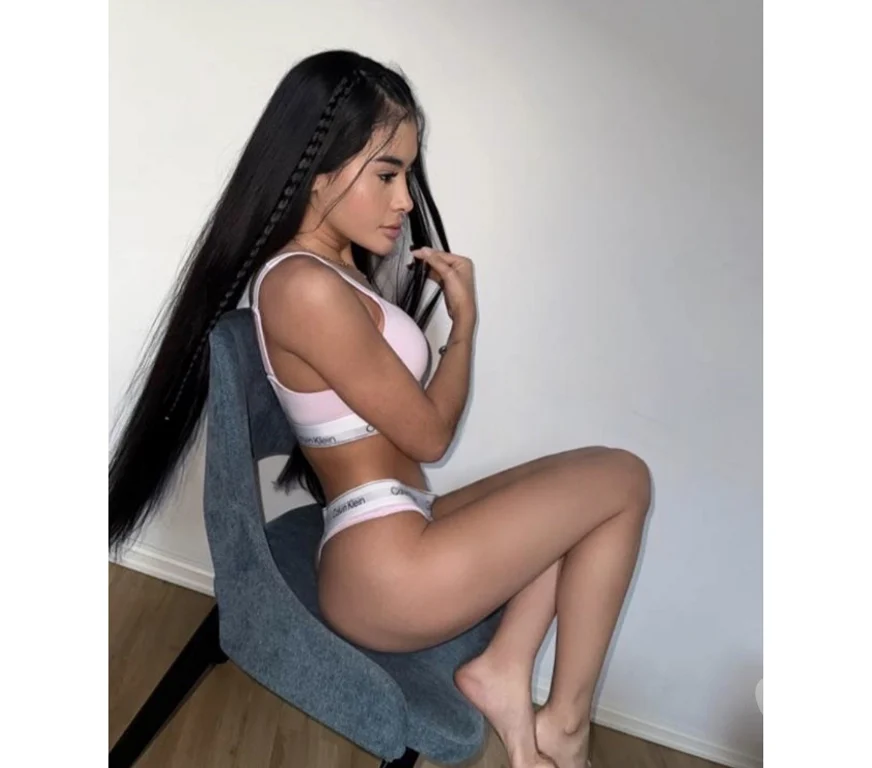 Escort Gallery