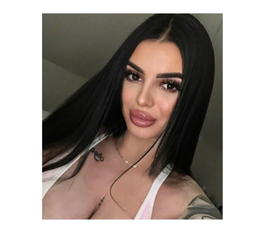 Escort Gallery