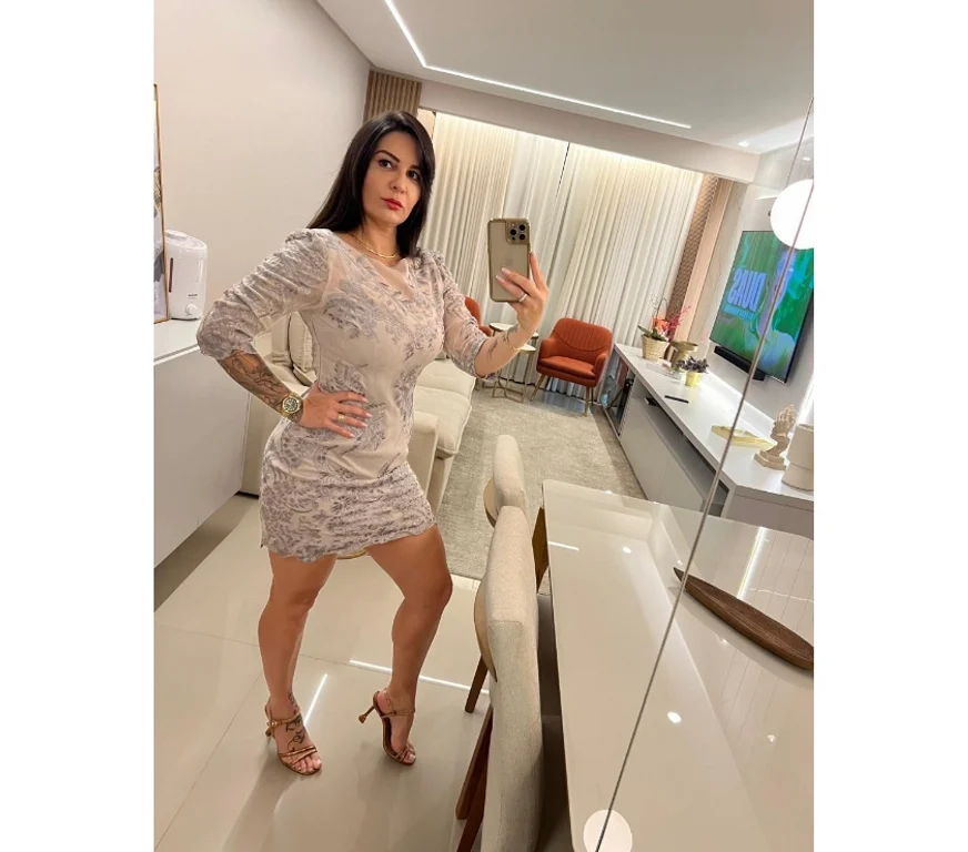 Escort Gallery