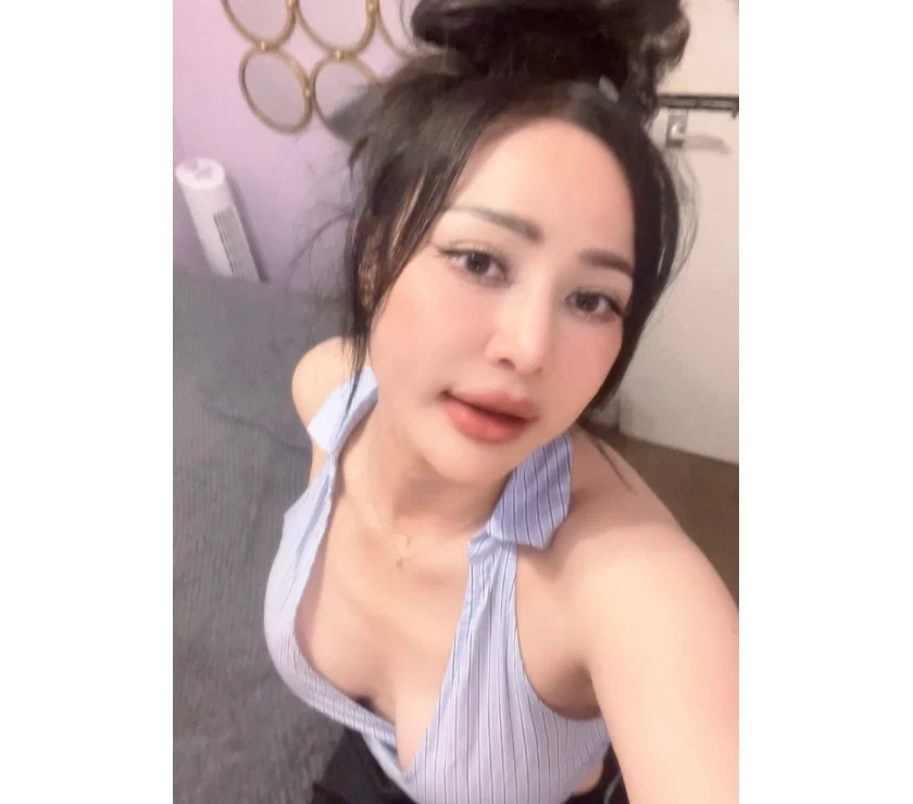 Escort Gallery