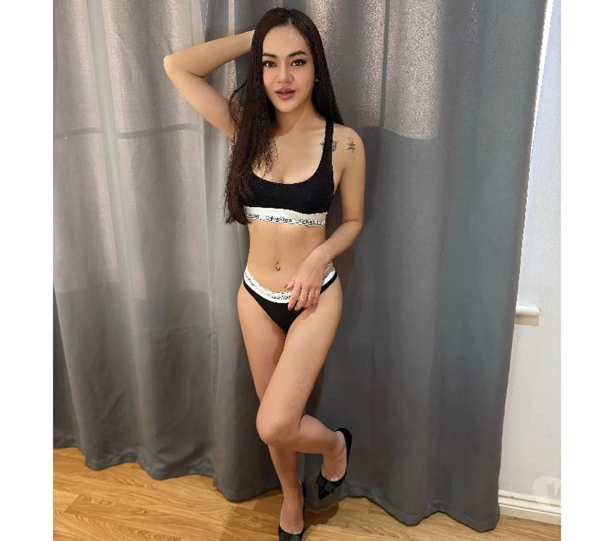 Escort Gallery