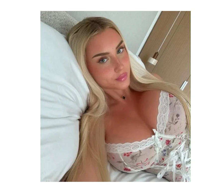 Escort Gallery