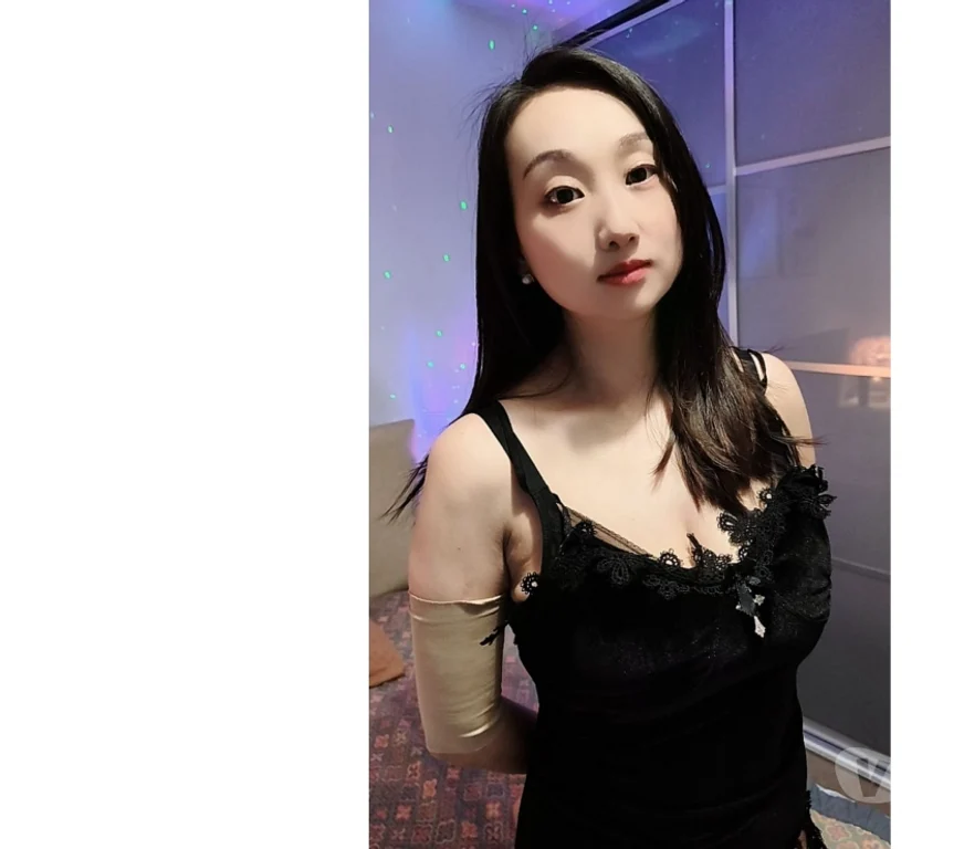 Escort Gallery