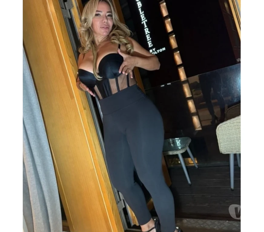 Escort Gallery