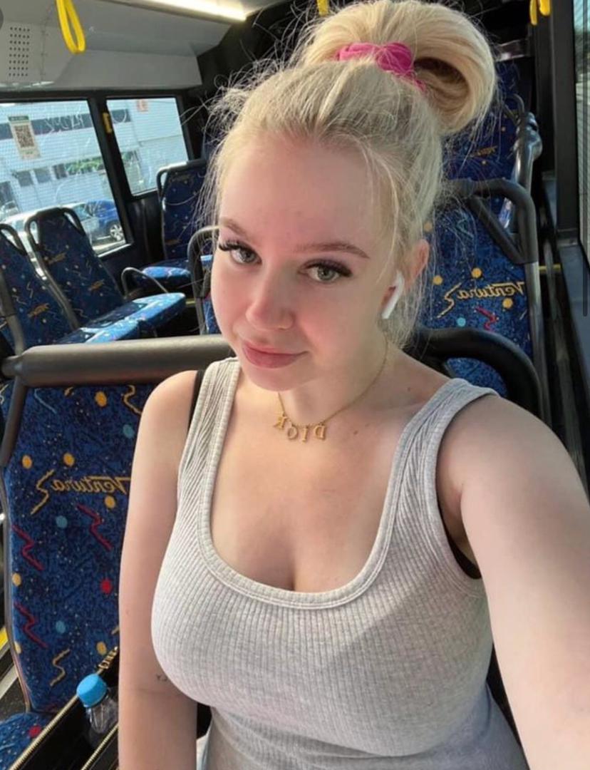 Escort Gallery