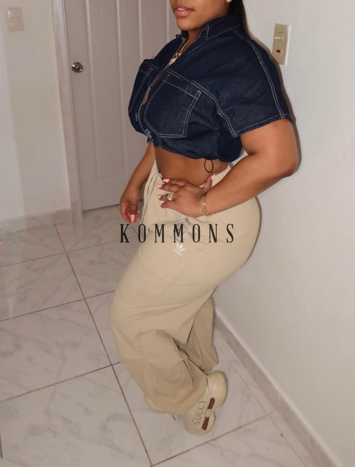 Escort Gallery