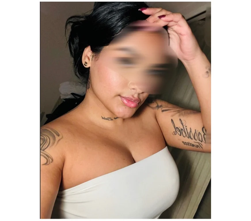 Escort Gallery
