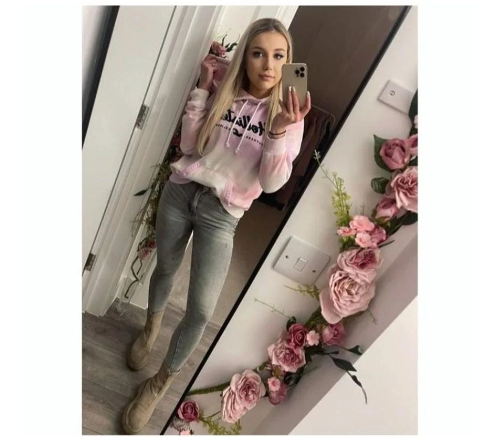 Escort Gallery