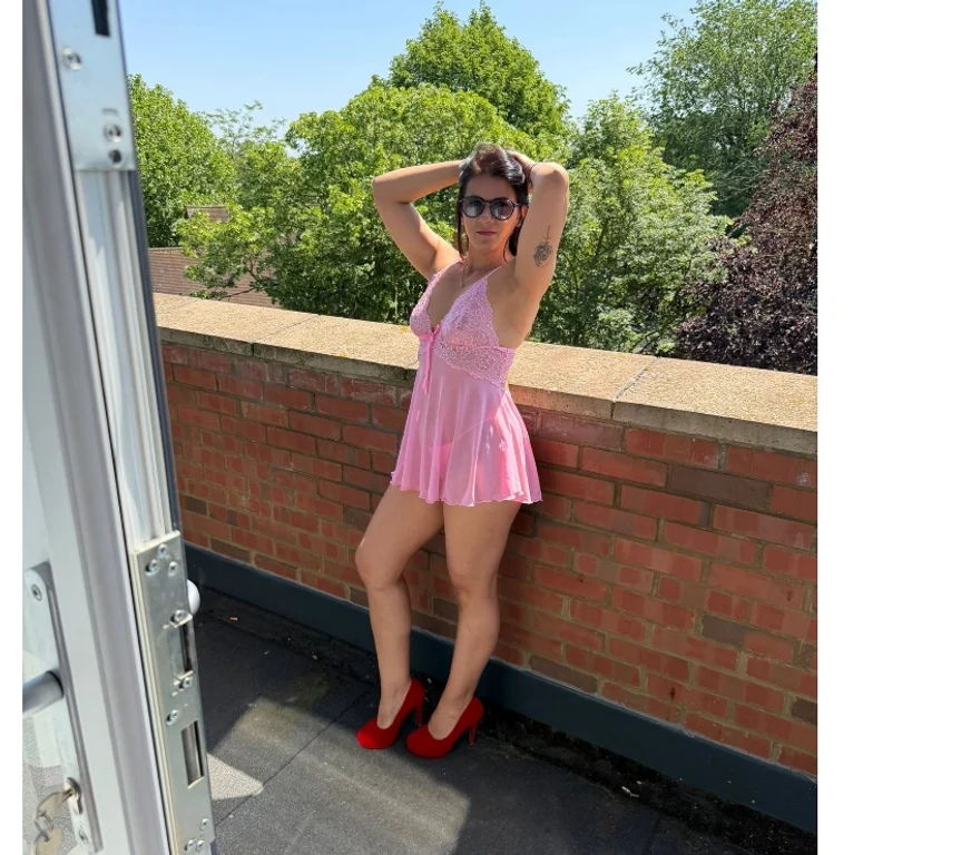 Escort Gallery