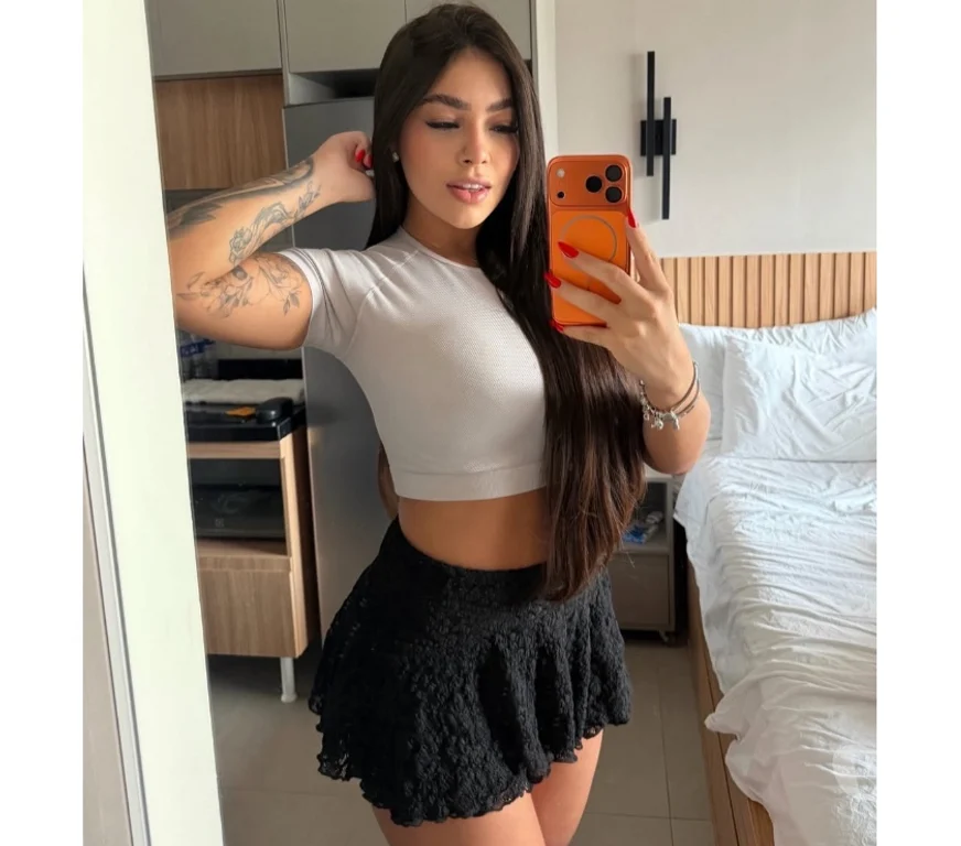 Escort Gallery