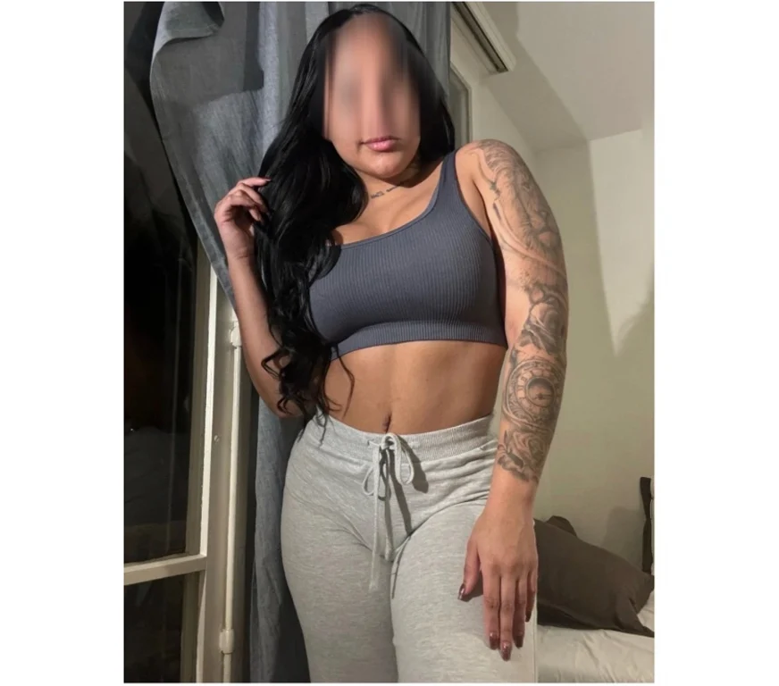 Escort Gallery