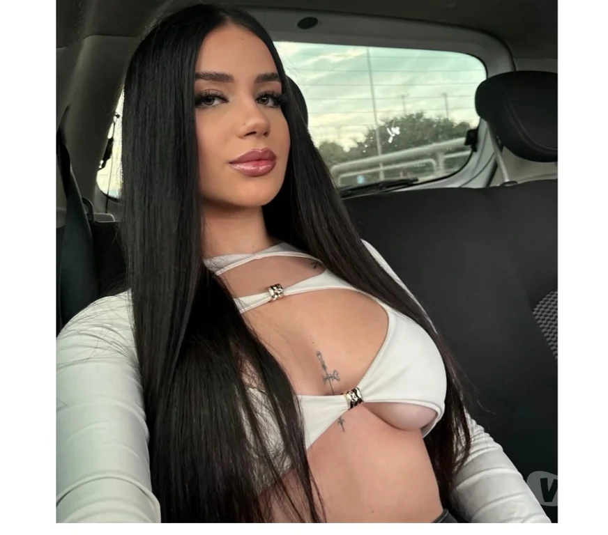Escort Gallery