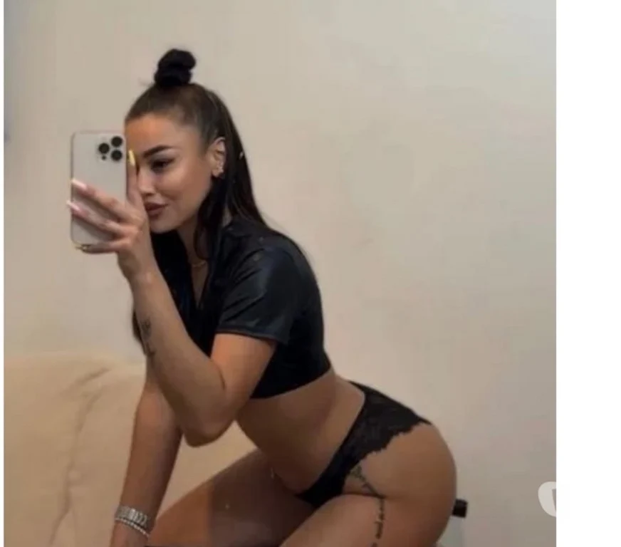 Escort Gallery