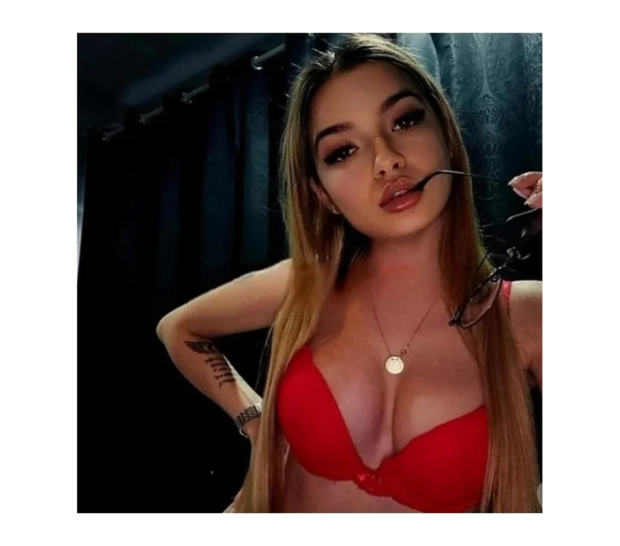 Escort Gallery