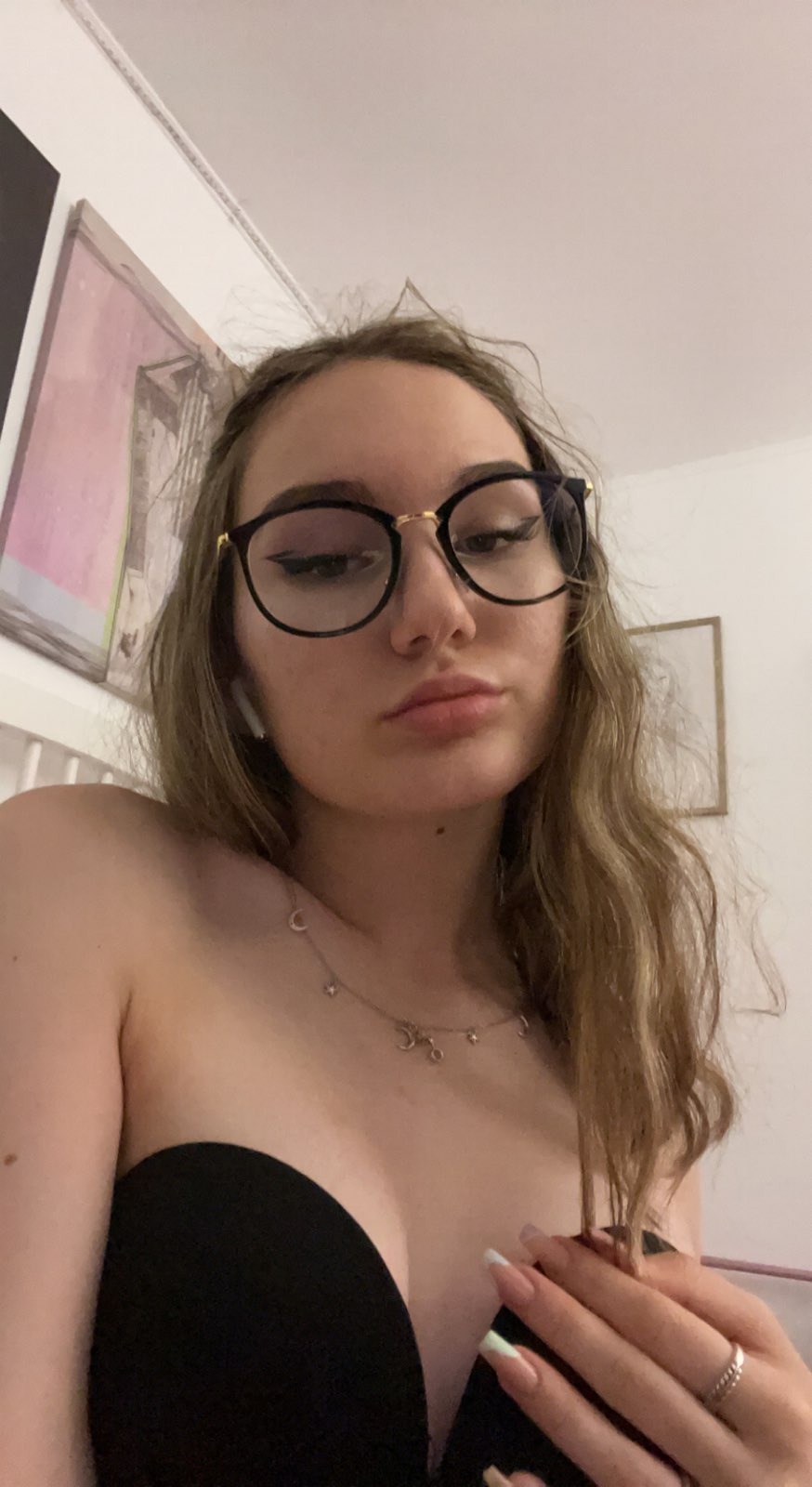 Escort Gallery