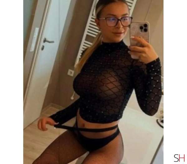 Escort Gallery